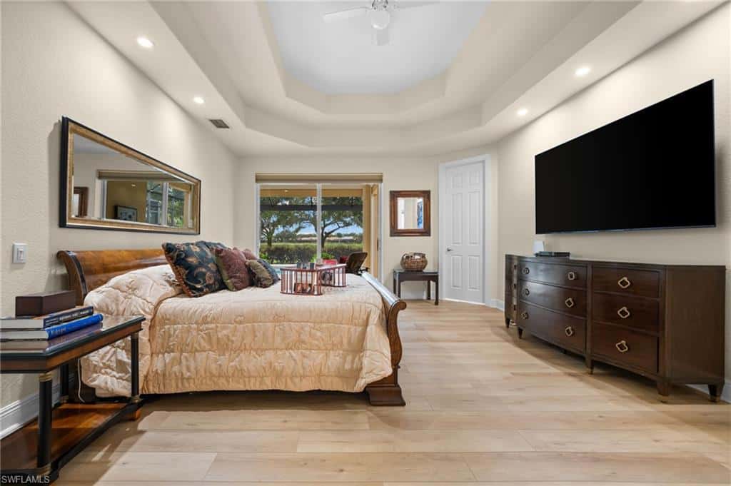 973 Tierra Lago Way, Naples, photo 11