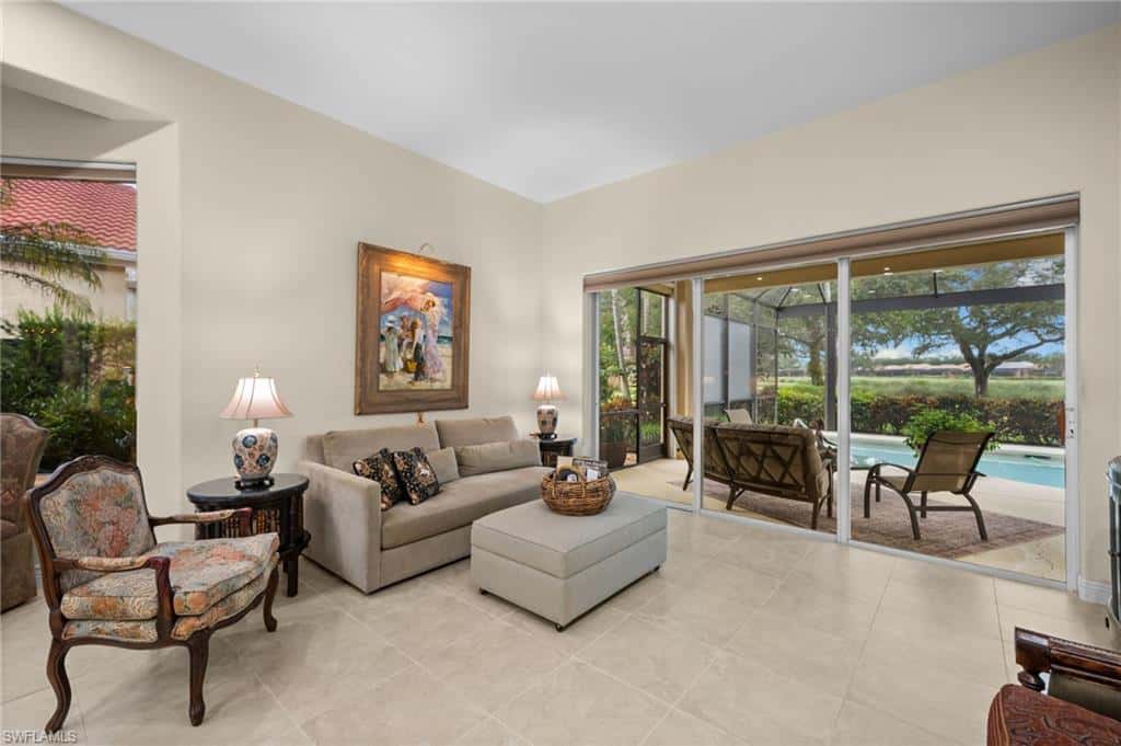 973 Tierra Lago Way, Naples, photo 4