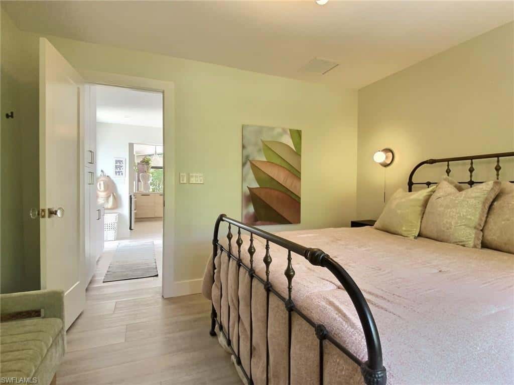 1031 Diana Ave, Naples, photo 28