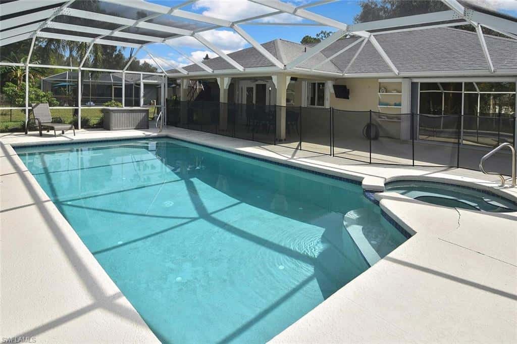 18674 Spruce Dr, Fort Myers, photo 24