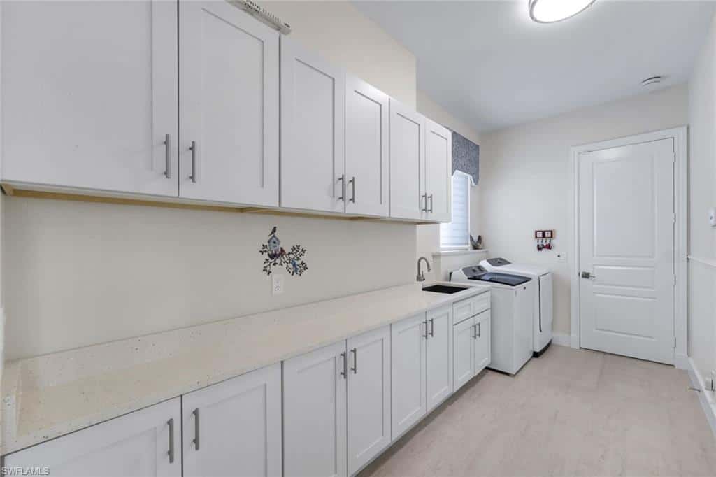 260 Cheshire Way, Naples, photo 32