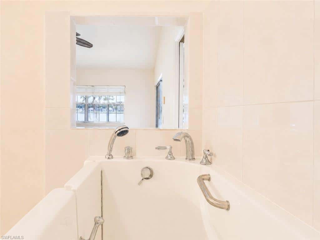 2888 Crown Pointe Blvd, Naples, photo 19