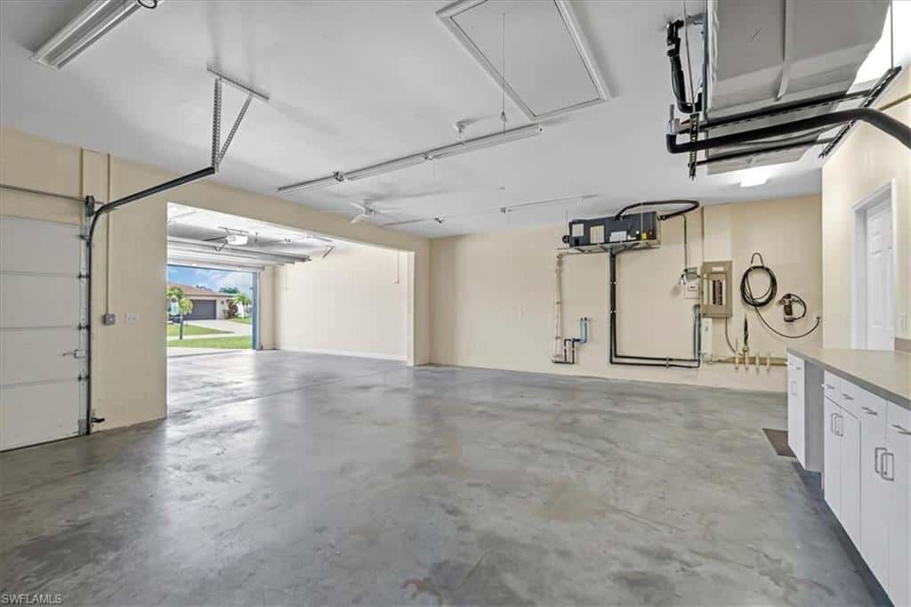 1157 32nd Ter, Cape Coral, photo 44