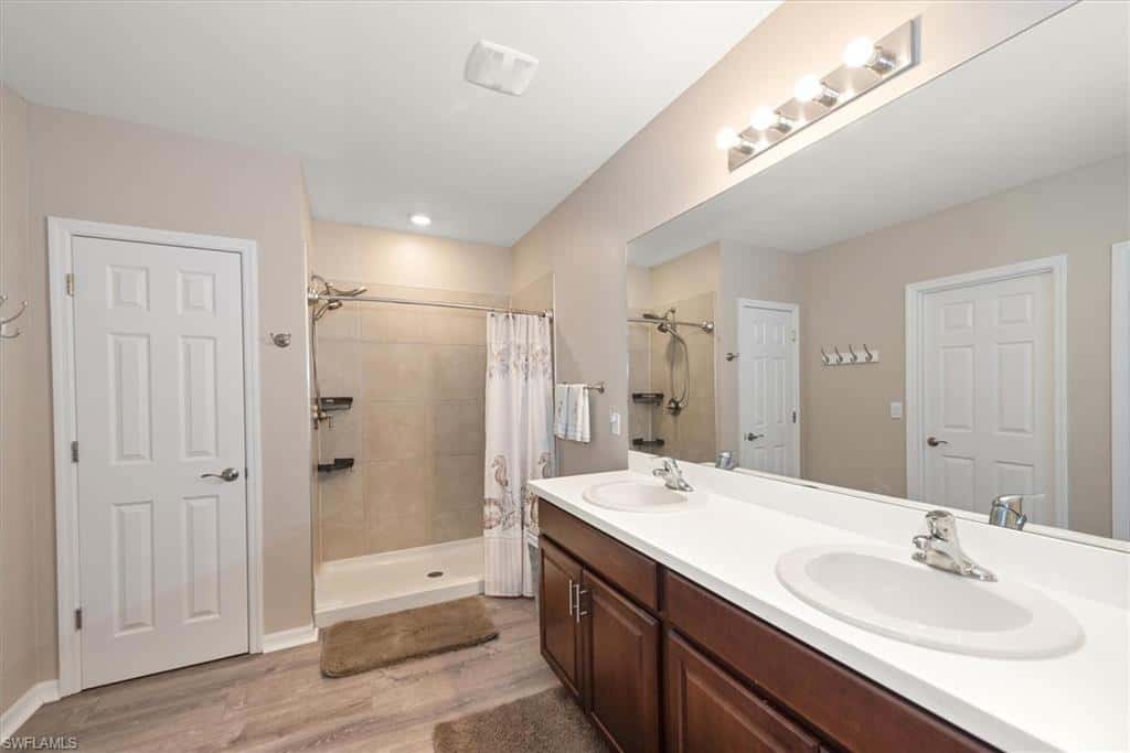 2805 4th Ter, Cape Coral, photo 13