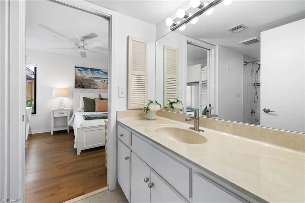 6710 Pelican Bay Blvd #422, Naples, photo 31