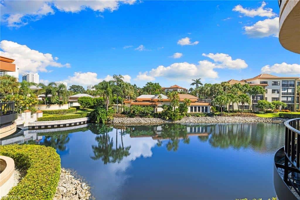 6710 Pelican Bay Blvd #422, Naples, photo 39