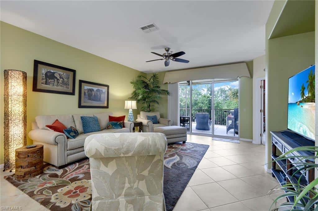 4864 Hampshire Ct #203, Naples, photo 4