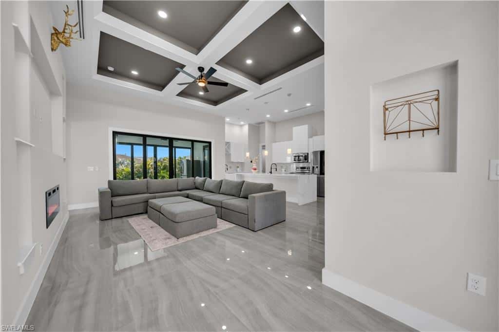 1600 1st St, Cape Coral, photo 5