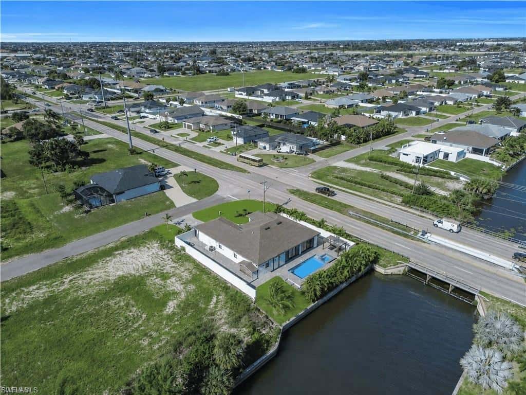 1600 1st St, Cape Coral, photo 41