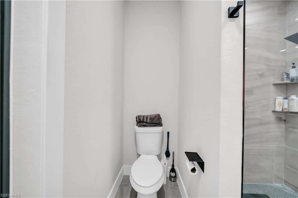 1600 1st St, Cape Coral, photo 21