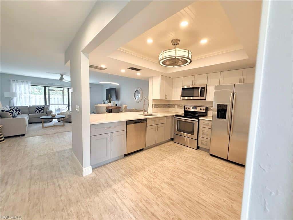 800 Meadowland Dr #n, Naples, photo 4