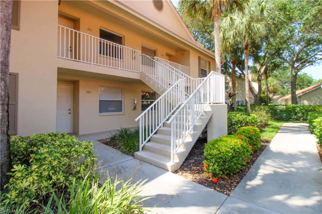 225 Robin Hood Cir #203, Naples, photo 6