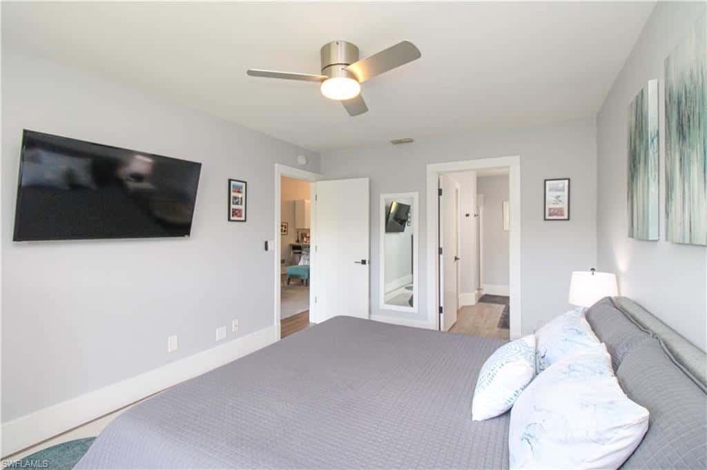 225 Robin Hood Cir #203, Naples, photo 37