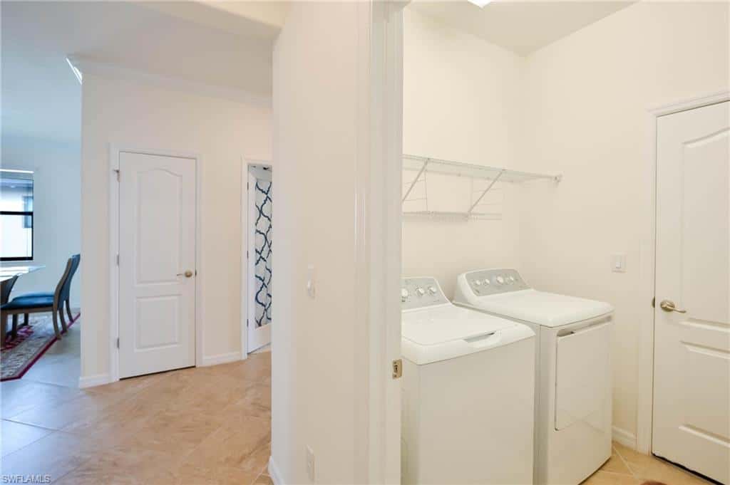 9215 Shadow Oak Ln, Naples, photo 23