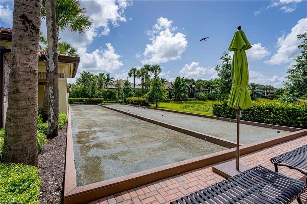 9215 Shadow Oak Ln, Naples, photo 40
