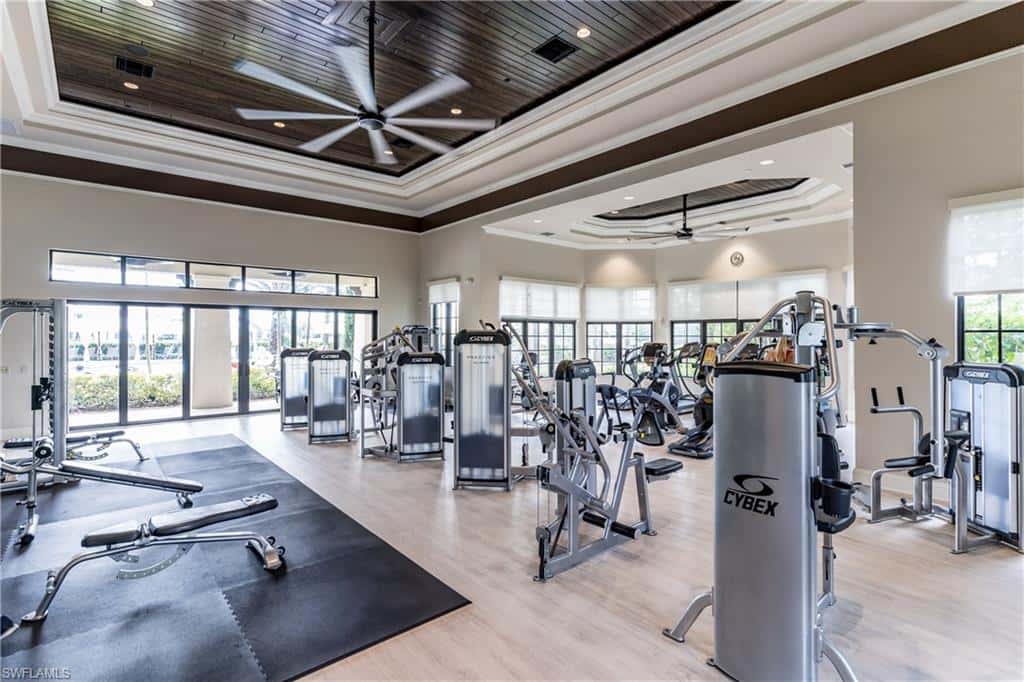 9215 Shadow Oak Ln, Naples, photo 39