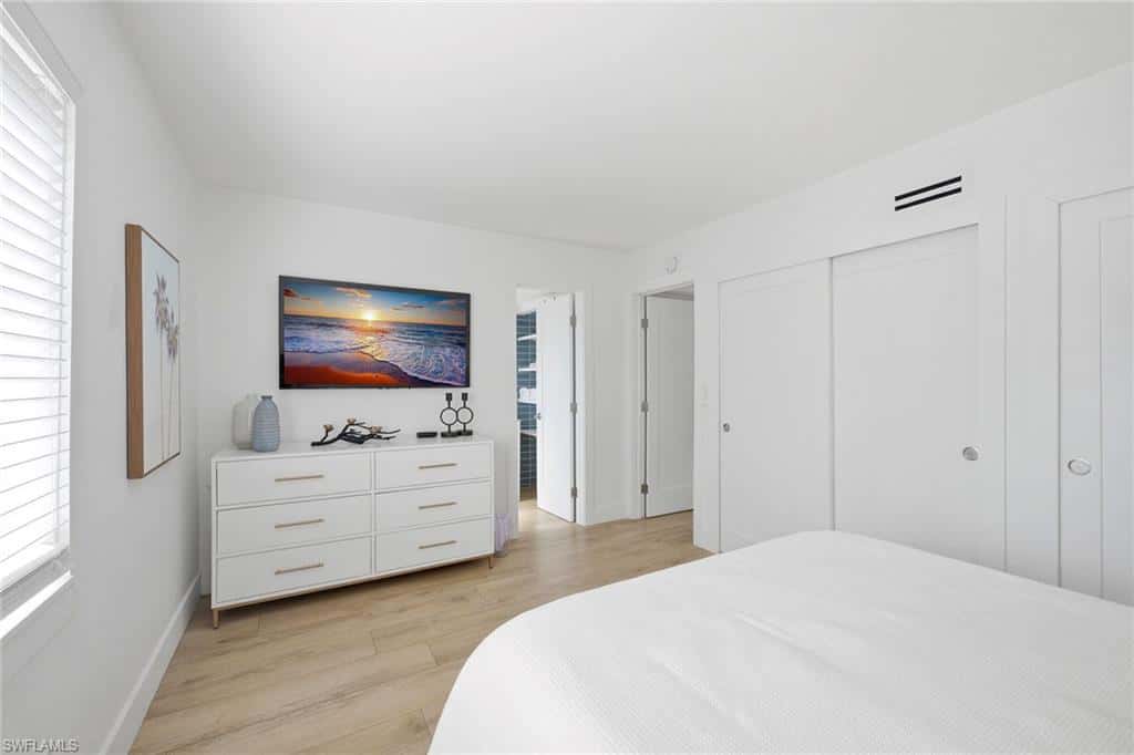 980 7th Ave #204, Naples, photo 15