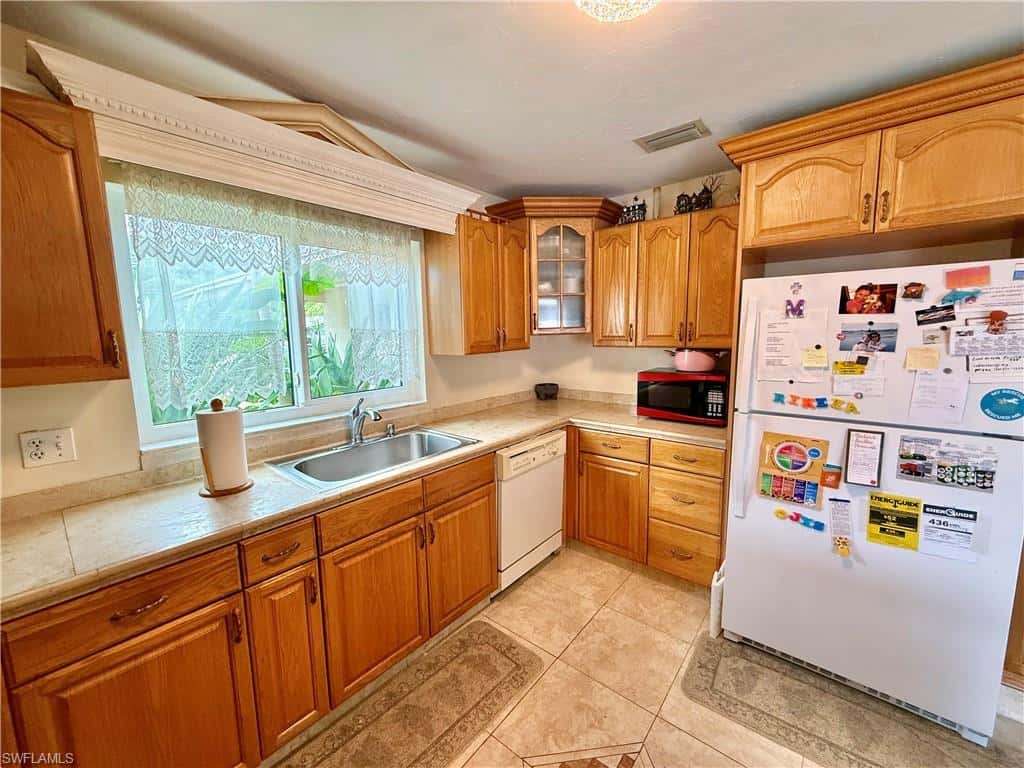 1066 Highlands Dr, Naples, photo 13