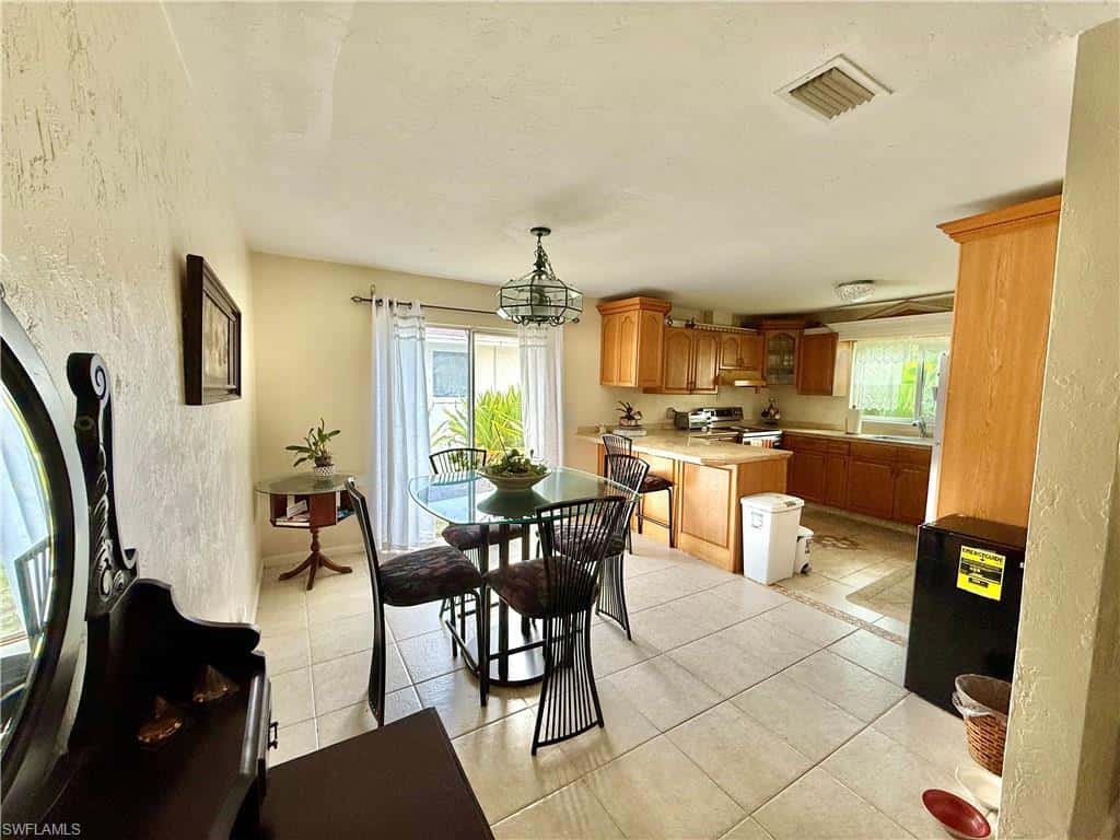 1066 Highlands Dr, Naples, photo 9