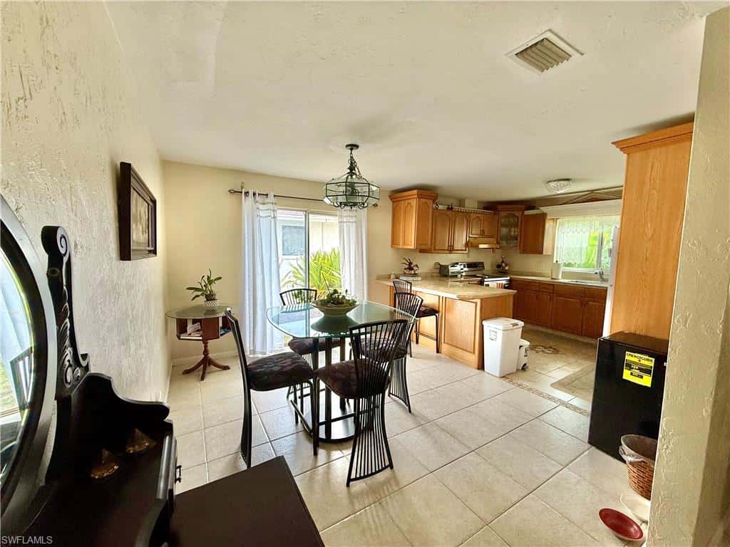 1066 Highlands Dr, Naples, photo 10