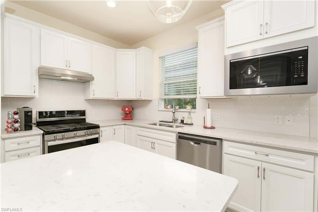 10779 Manatee Key Ln, Estero, photo 9