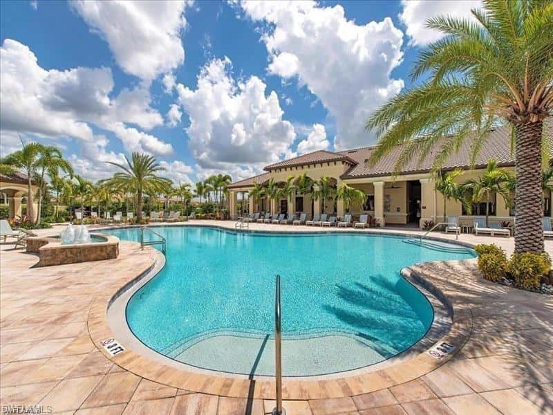 13421 Coronado Dr, Naples, photo 32