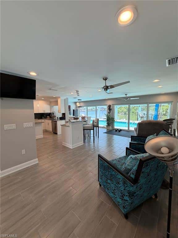 243 Estrellita Dr, Fort Myers Beach, photo 27