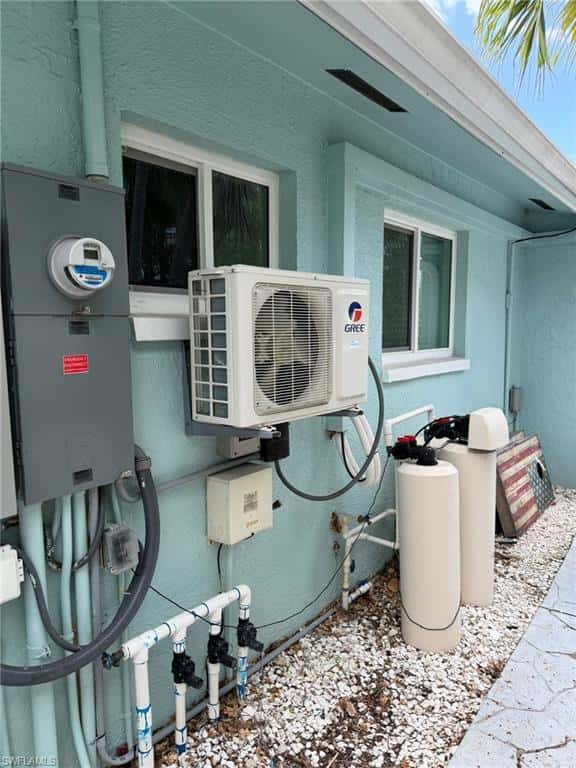 243 Estrellita Dr, Fort Myers Beach, photo 6