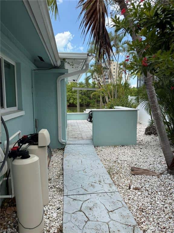 243 Estrellita Dr, Fort Myers Beach, photo 7
