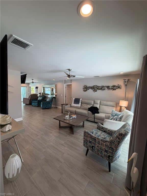 243 Estrellita Dr, Fort Myers Beach, photo 25