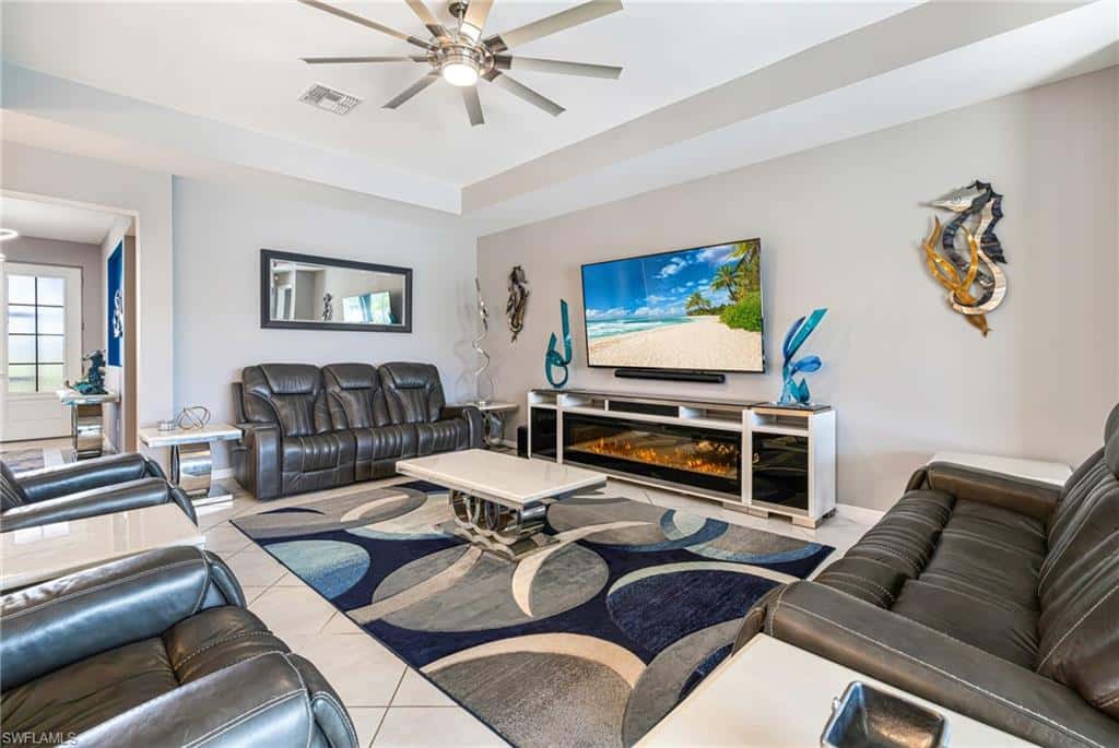 1262 Gator Cir, Cape Coral, photo 6