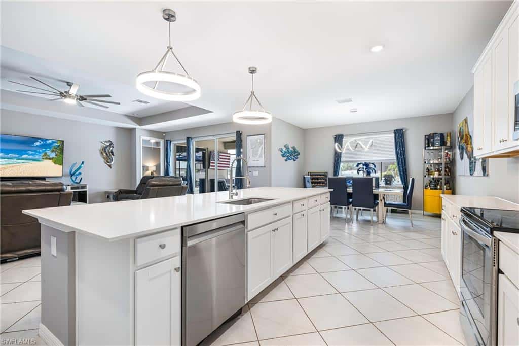 1262 Gator Cir, Cape Coral, photo 12