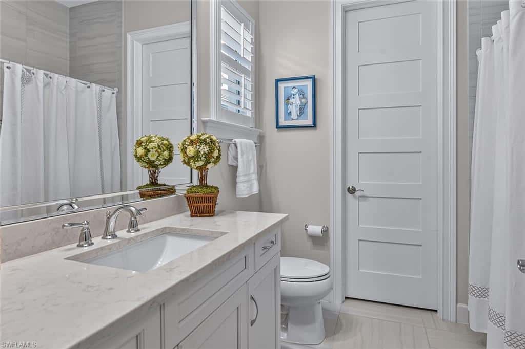 6387 Warwick Ave, Naples, photo 28