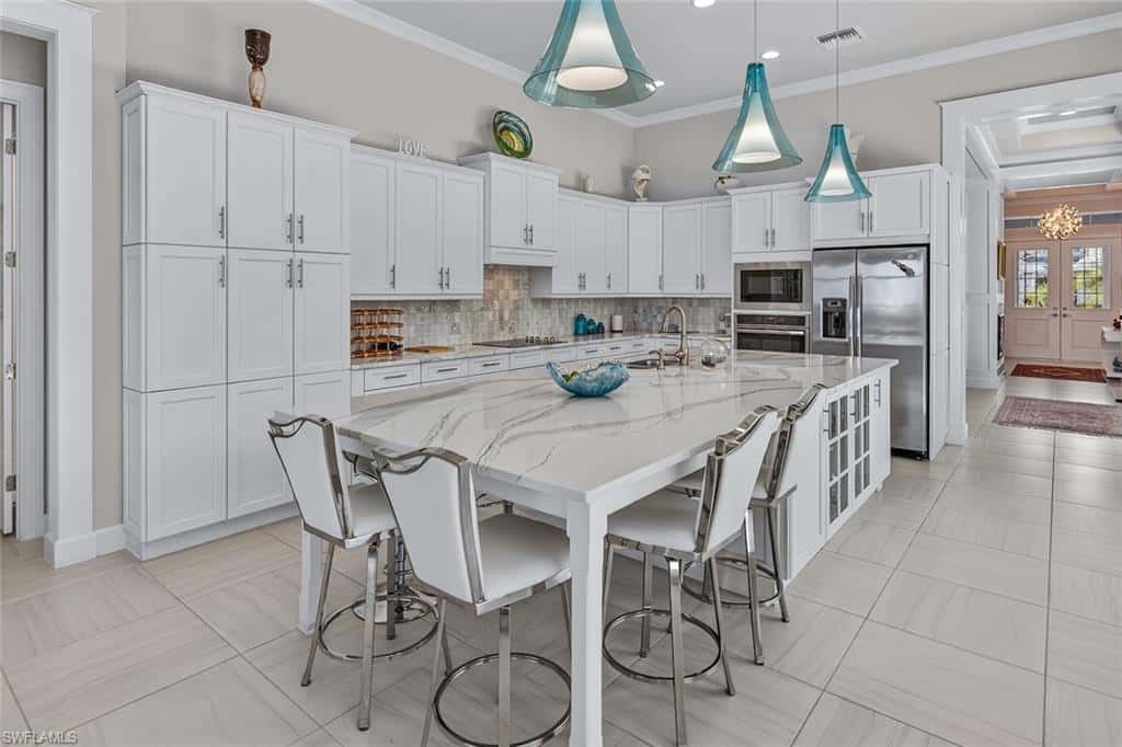 6387 Warwick Ave, Naples, photo 20