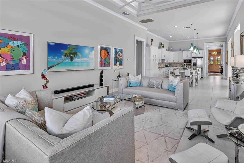 6387 Warwick Ave, Naples, photo 18