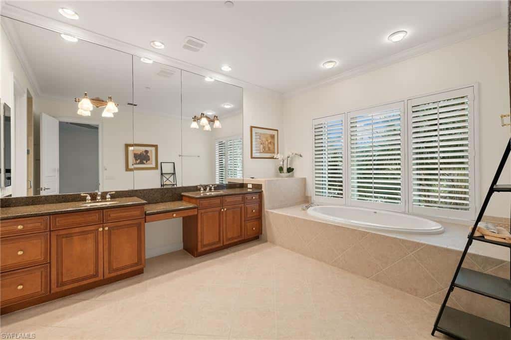 109 Barefoot Cir #22, Bonita Springs, photo 12