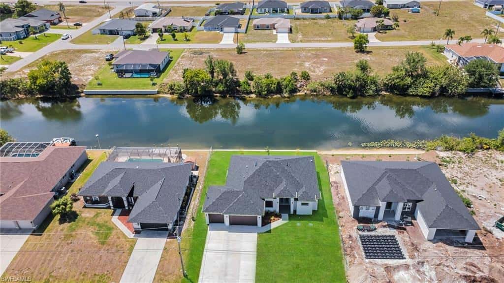 318 9th St, Cape Coral, photo 40