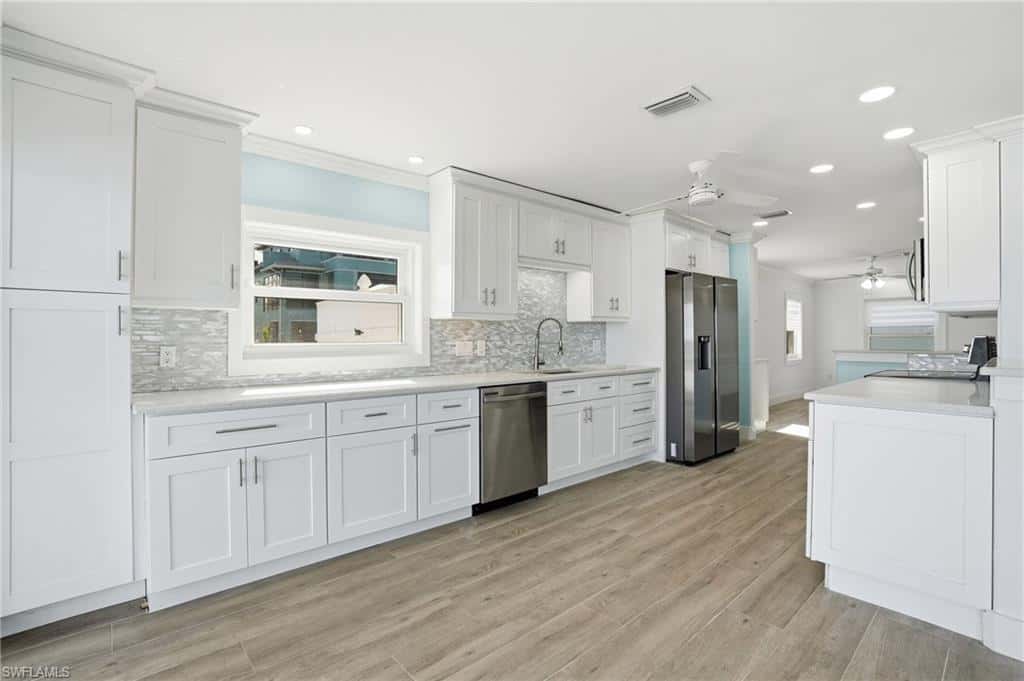266 Curlew St, Fort Myers Beach, photo 17
