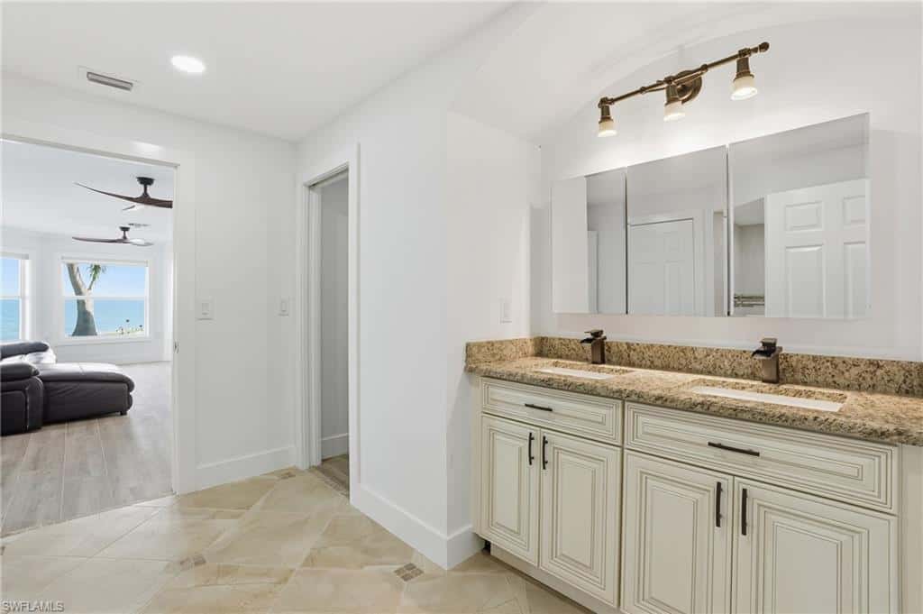 266 Curlew St, Fort Myers Beach, photo 24