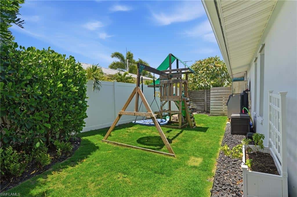 405 Prather Dr, Fort Myers, photo 27
