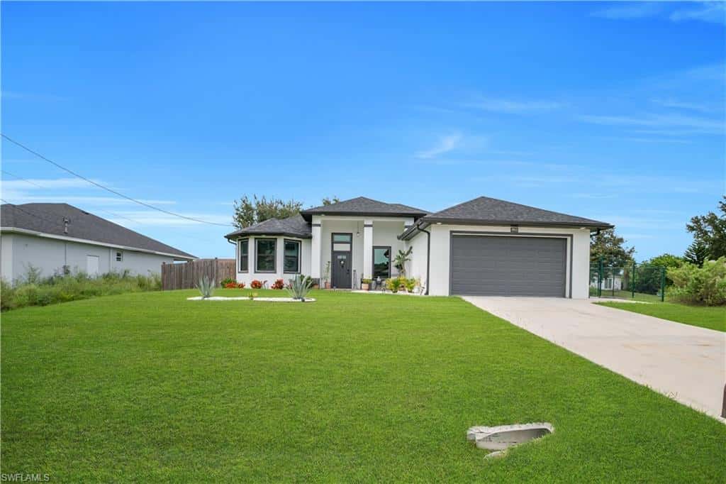 3800 10th St, Lehigh Acres, photo 6