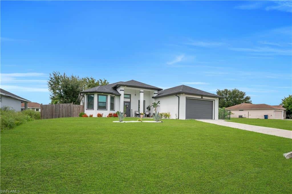 3800 10th St, Lehigh Acres, photo 4