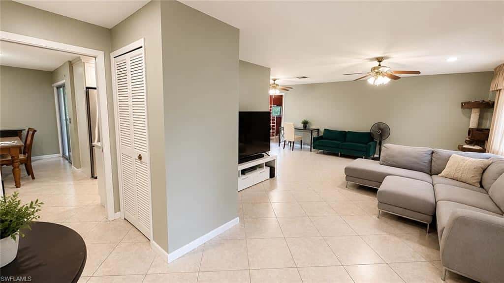 5535 Winkler Rd, Fort Myers, photo 8