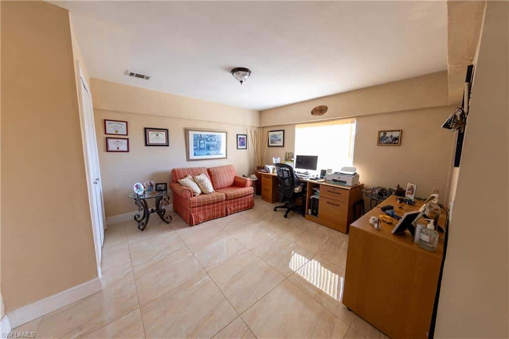 188 Gulfstream St, Marco Island, photo 17