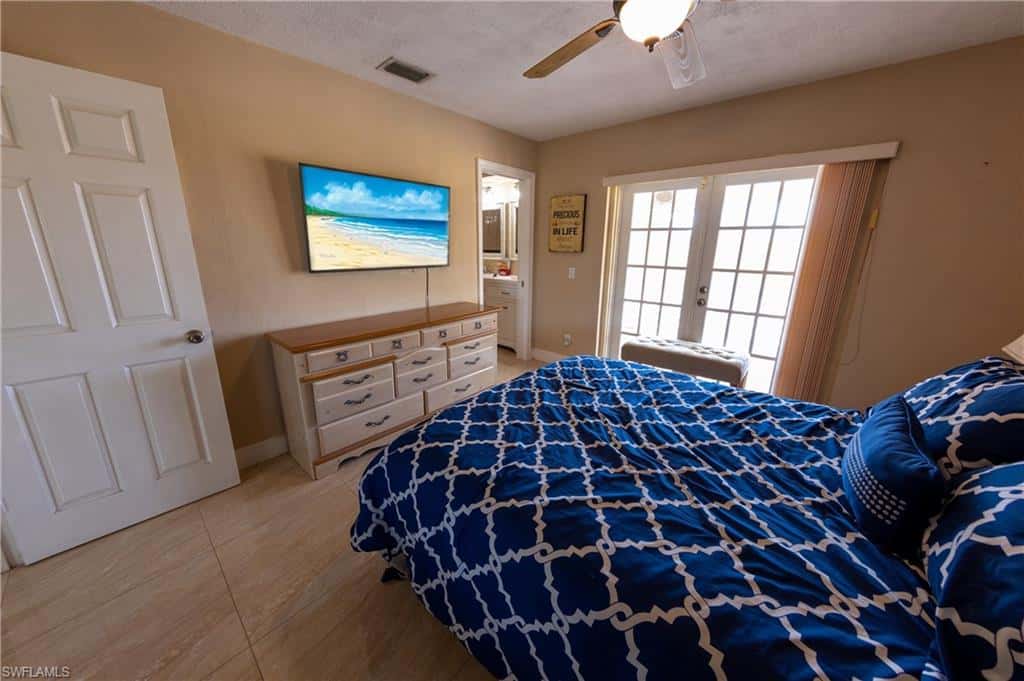 188 Gulfstream St, Marco Island, photo 10