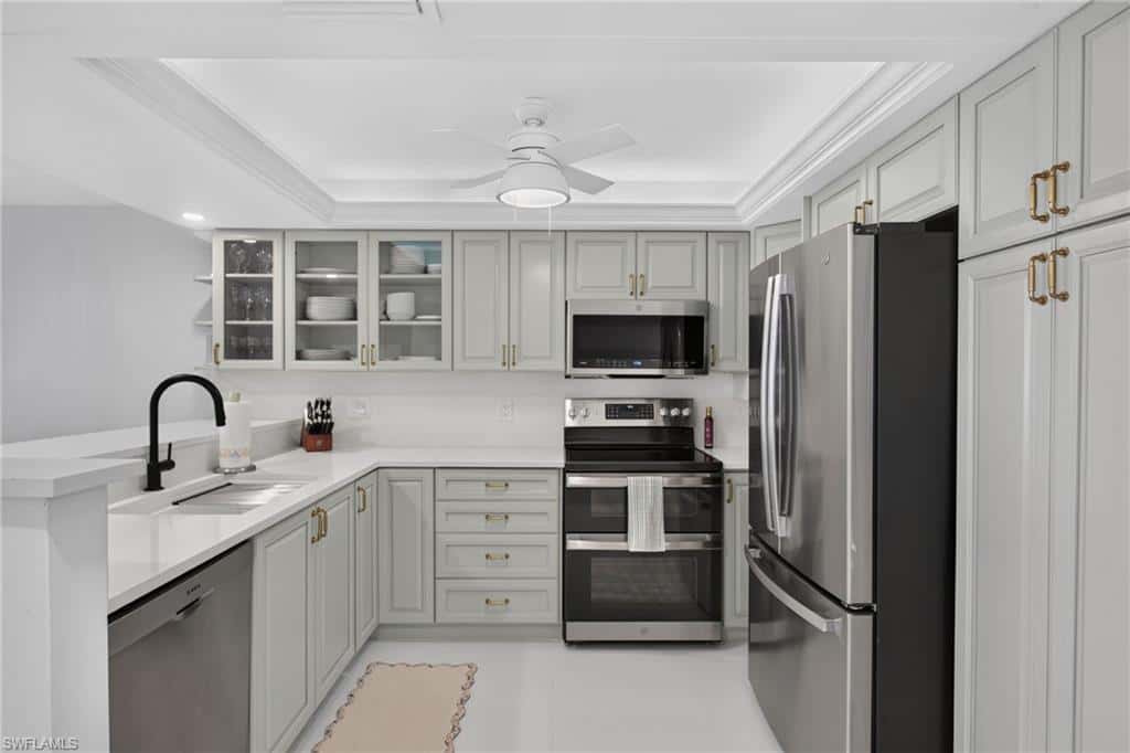 26000 Hickory Blvd #705, Bonita Springs, photo 4