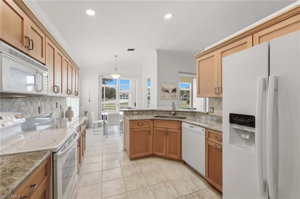 14846 Crescent Cove Dr, Fort Myers, photo 12
