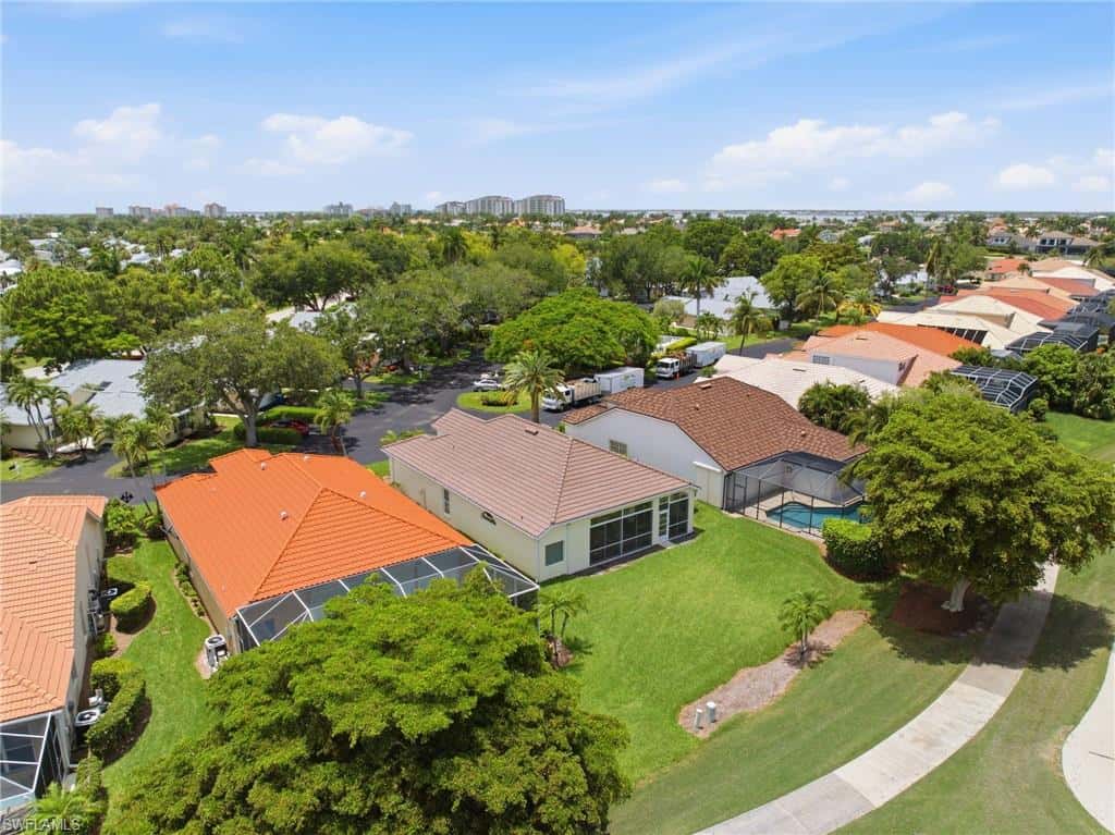 14846 Crescent Cove Dr, Fort Myers, photo 37