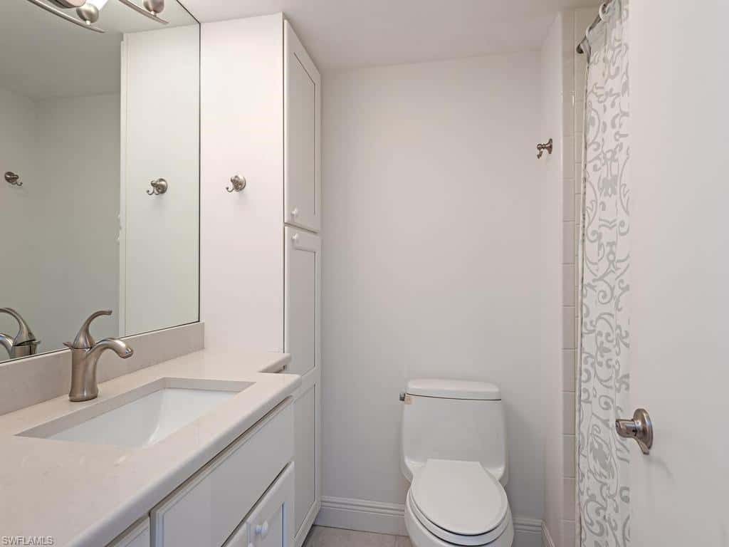 2800 Gulf Shore Blvd #406, Naples, photo 16