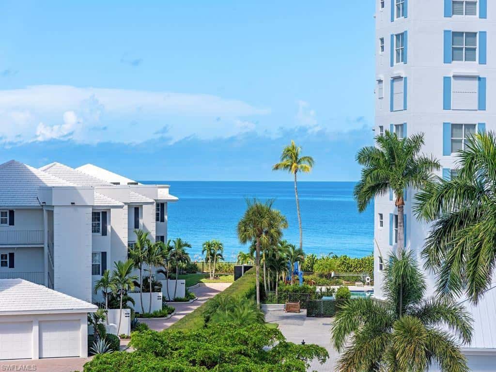 2800 Gulf Shore Blvd #406, Naples, photo 18